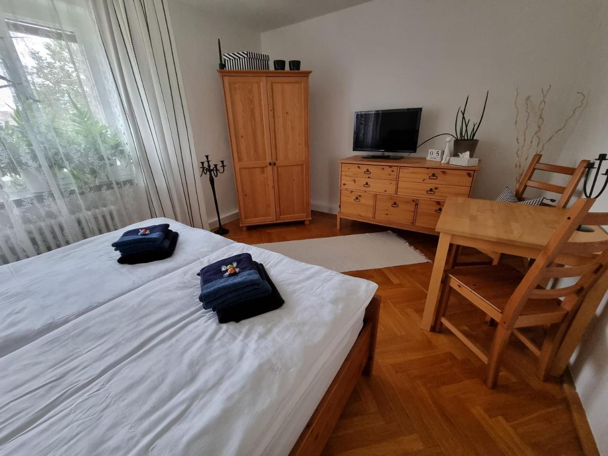 Ferienwohnung Kirsten Markranstadt Bagian luar foto