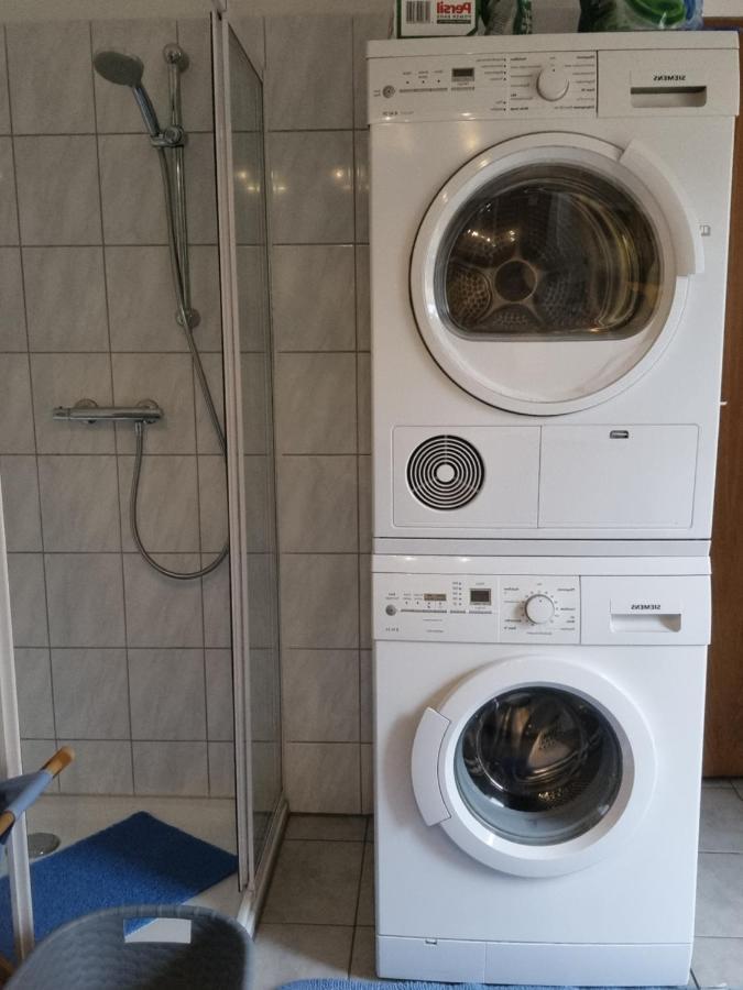 Ferienwohnung Kirsten Markranstadt Bagian luar foto